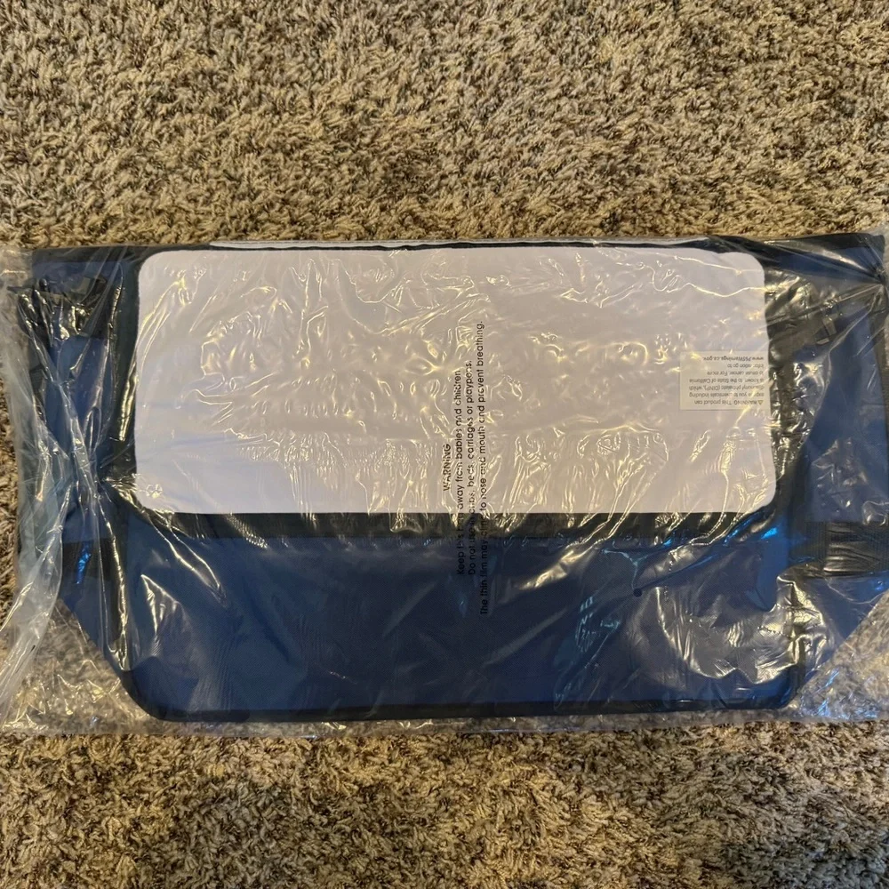 BOGG BRRR Cooler Bag - Picture 3 of 4